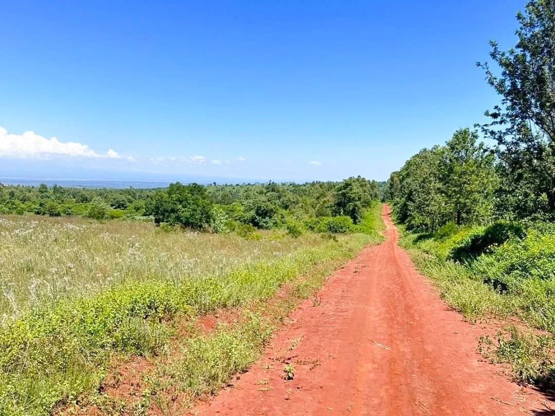 100-Acre land Available  available for Sale in Makuyu, Muranga County