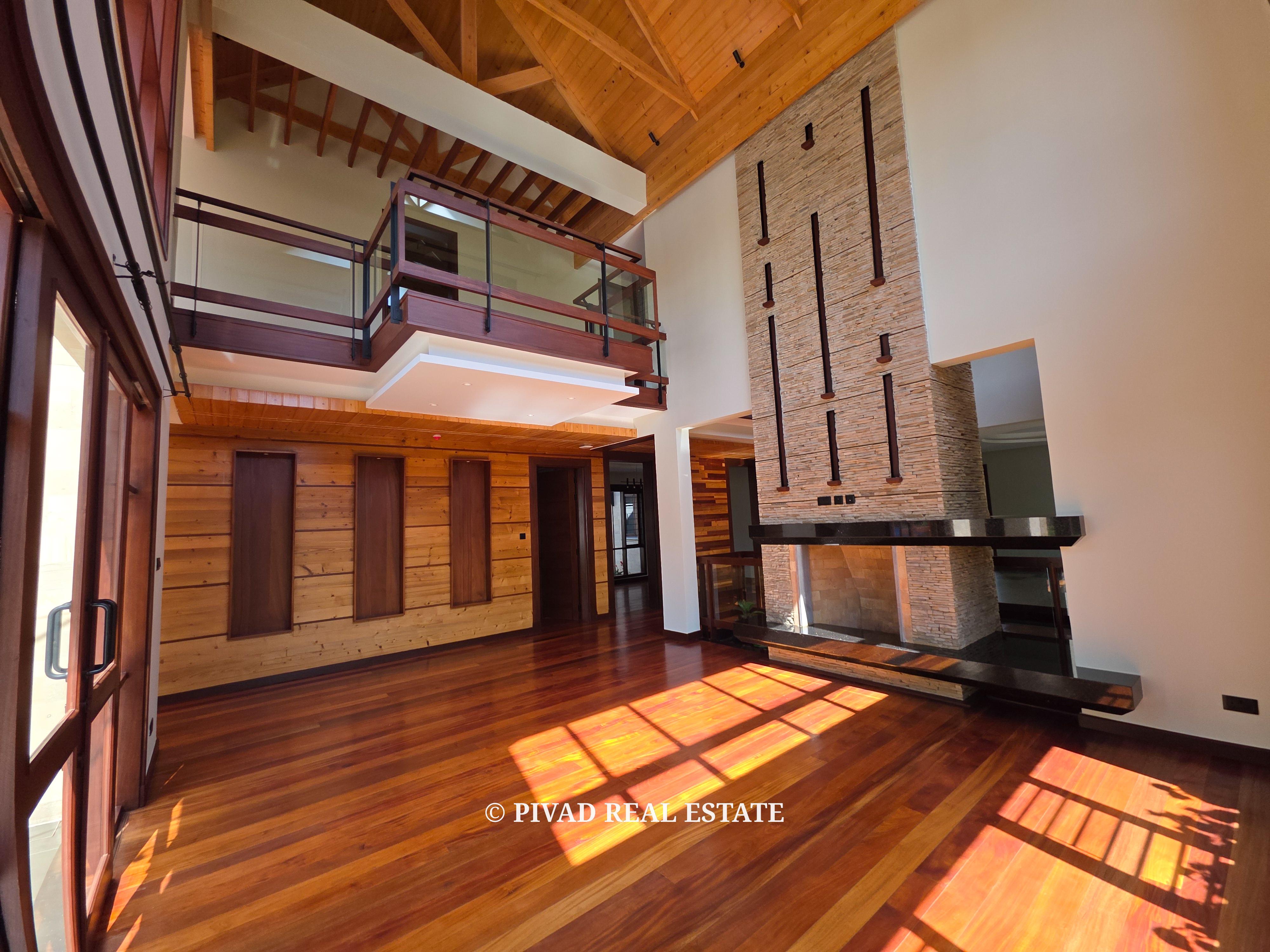 4 Bedroom House For Sale in Runda