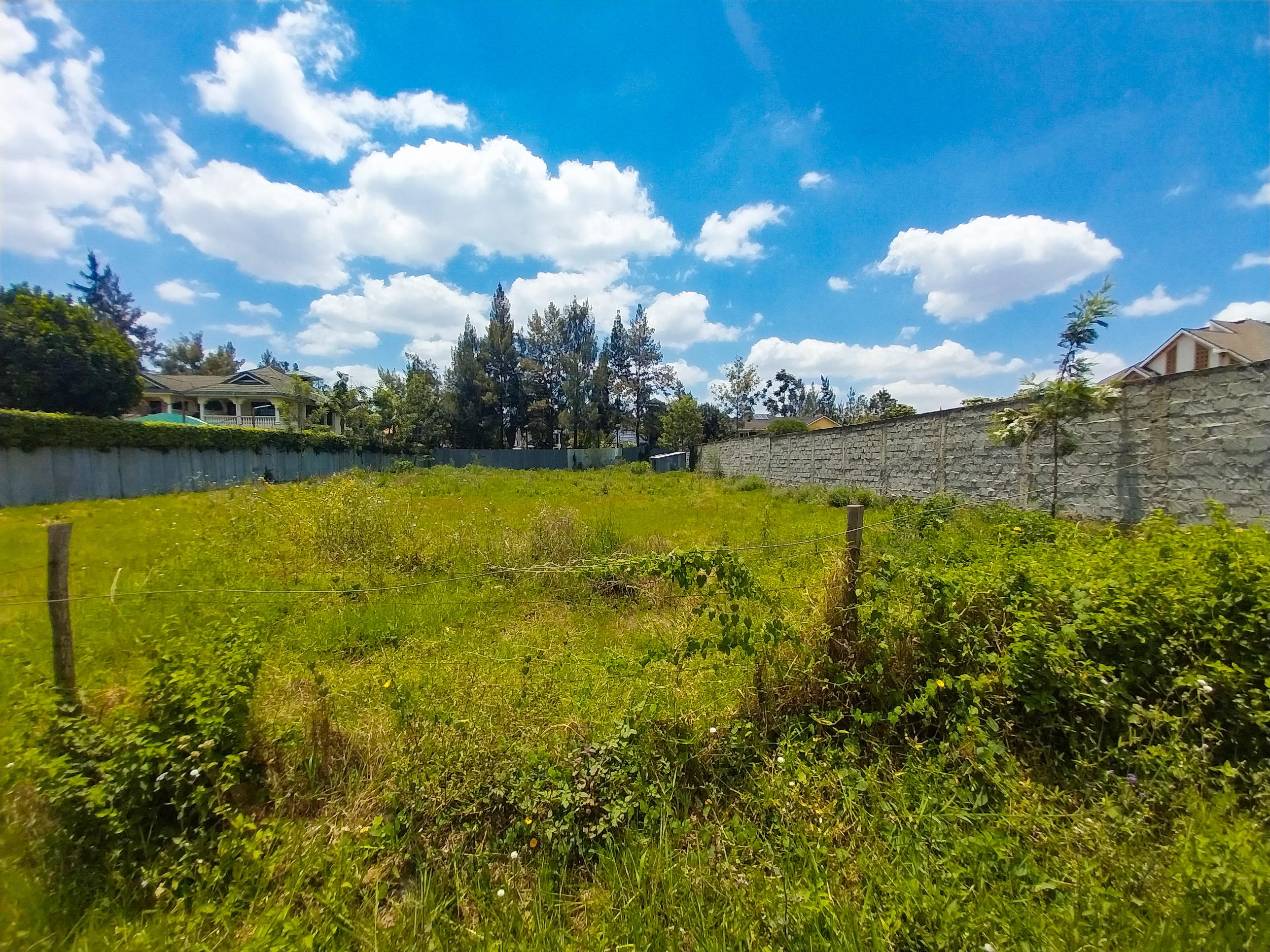 Half acre land for Sale in Thome Stream Drive