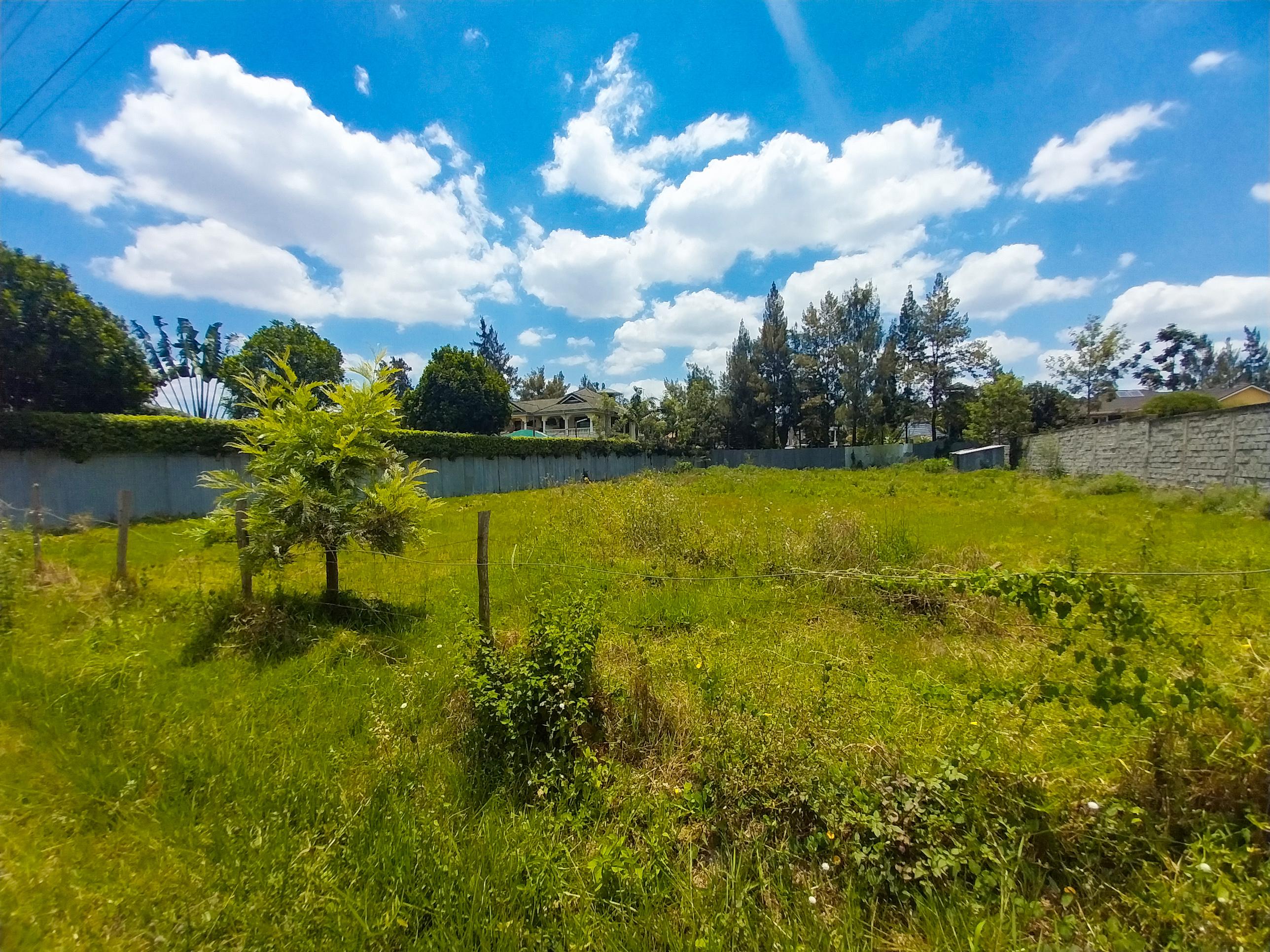 Half acre land for Sale in Thome Stream Drive